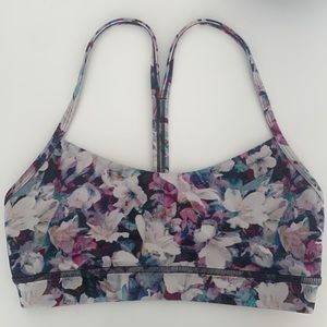 LAST CHANCE - Lululemon Flow Y Bra, Floral, Size 6